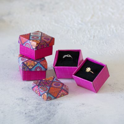 جعبه جواهرات 24 عددی بسته بندی شده مدل انگشتری کاشی